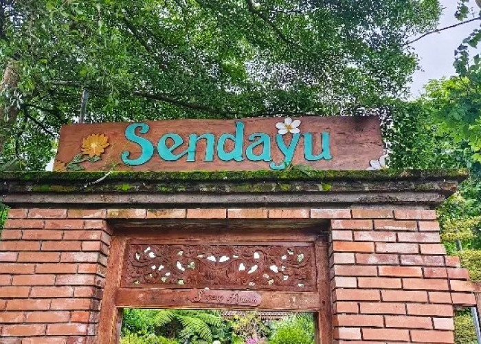 Lataran Sendayu Dau, Destinasi Kuliner 'Hidden Gem' dengan Panorama Lembah 180 Derajat