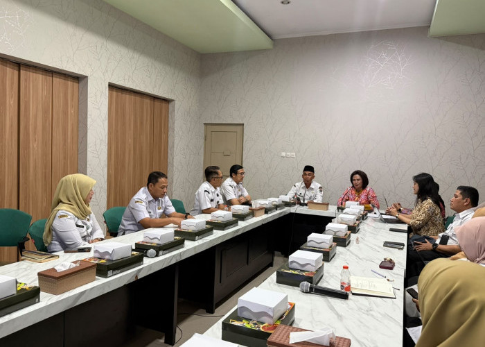 Kemenko PMK Tinjau UKS SMAN 2 Kota Malang, Siapkan Model Sekolah Sehat untuk Direplikasi Nasional