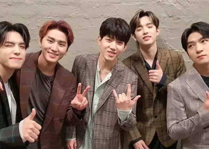 Lirik dan Terjemahan Lagu Lovin' The Christmas milik DAY6, Single Spesial untuk Musim Dingin Natal