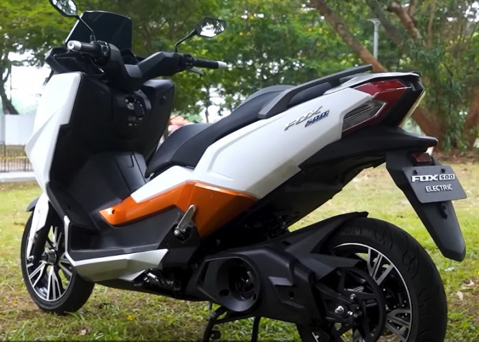 Polytron Fox 500 Bikin Geger, Motor Listrik Rasa XMAX Ini Punya Top Speed 130 Km/Jam