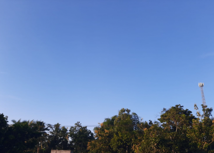 Cuaca Malang Raya 16 April, 25 Kecamatan Cerah, 10 Udara Kabur, 4 Hujan Ringan, Jatim Masih Level Waspada