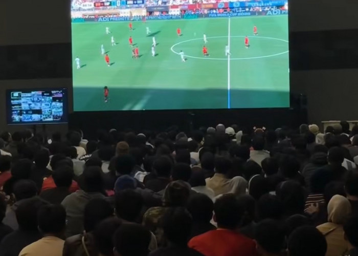 Ribuan Warga Padati MCC Nobar Final Piala Dunia 2026, Wali Kota Malang: Bukti Ruang Publik Hidup dan Ekonomi B