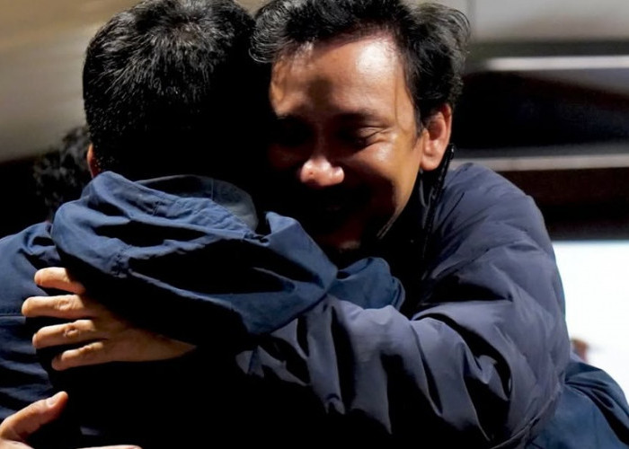Desta Keluar Vindes Corp, Momen Berpamitan dengan Vincent Rompies Jadi Sorotan