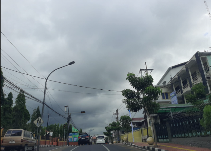 Cuaca Malang Raya 25 Mei 2026 Cerah Berawan hingga Berawan Tebal, Batu Menggigil 16°C dan Kabut Tebal