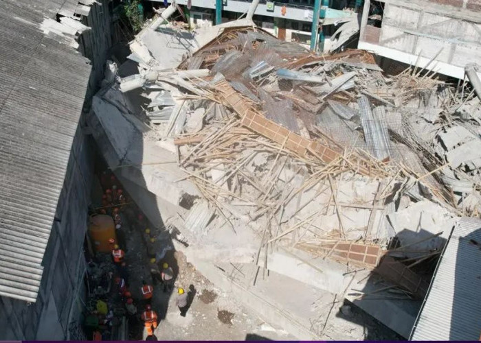 Al Khoziny Akan Dibangun Pakai APBN, DPR: Pesantren Butuh Perlindungan Menyeluruh, Jangan Hanya Cari Muka!