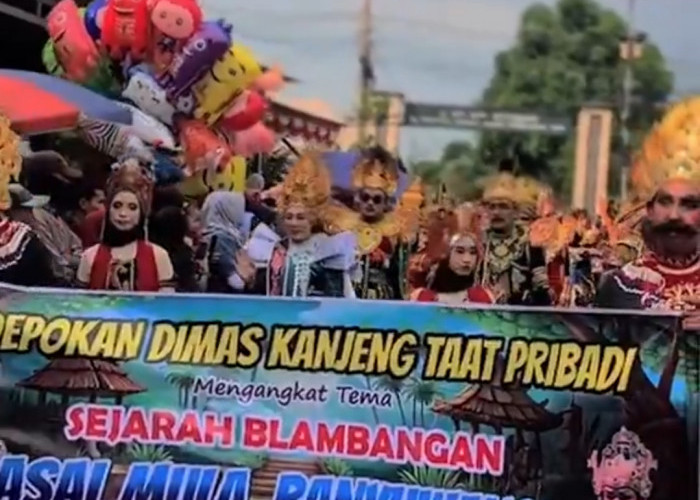 Viral! Pengganda Uang Dimas Kanjeng Disambut Meriah di Padepokan usai Bebas dari Penjara