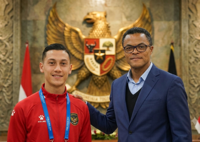 Memori di FC Eindhoven: Menatap Sejarah Baru Timnas U-17 Lewat Ikatan David Nascimento dan Jay Idzes