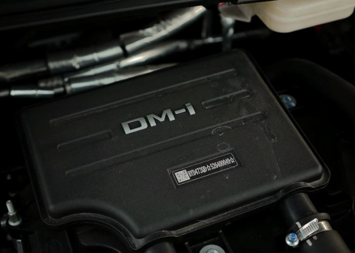 BYD M6 DM-i Punya Cara Berbeda Menyalurkan Tenaga, Motor Listrik Jadi Kunci