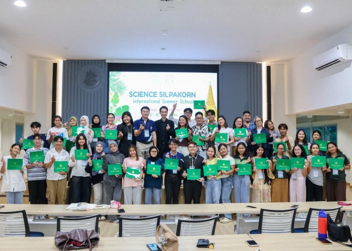 Lima Mahasiswa Kimia UB Ikut Summer School Internasional di Thailand, Dominasi Delegasi Indonesia