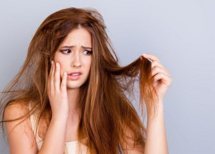 9 Tips Mengatasi Rambut Kering dan Mengembang agar Lebih Sehat dan Lembut