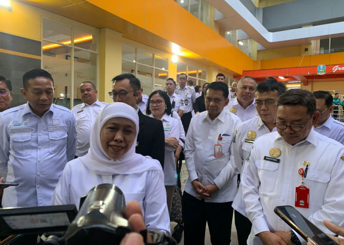 Khofifah Dorong Konsolidasi Alkes Lintas-RS Lintas-Provinsi, Harga Lebih Murah dan Stok Rumah Sakit Terjamin