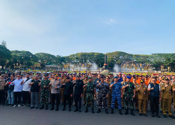 Patroli Gabungan TNI-Polri, ASN, dan Pam Swakarsa Mulai Kelilingi Kota Malang, Diawali Apel Siaga