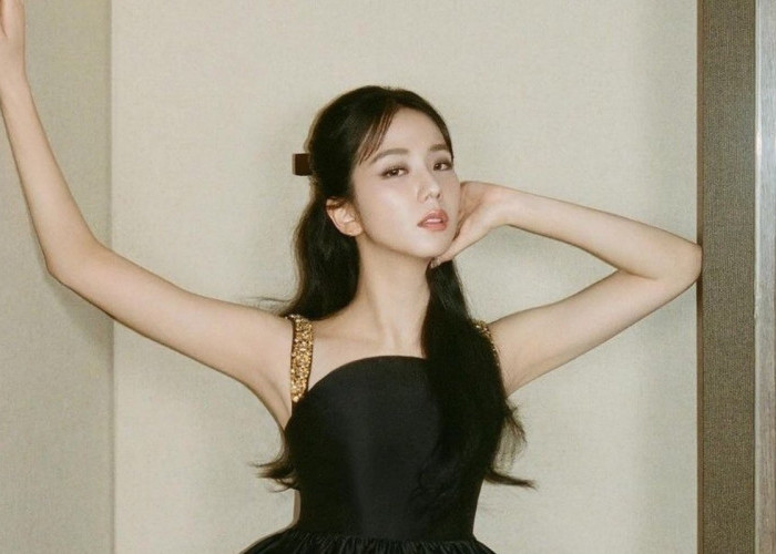 Deretan Lagu Solo Jisoo yang Wajib Masuk Playlist di Ulang Tahunnya yang ke-31, Ada Duet Bareng Zayn