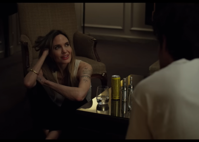 Bicara Kehidupan, Bukan Kematian: Misi Angelina Jolie Lewat Film Terbaru 