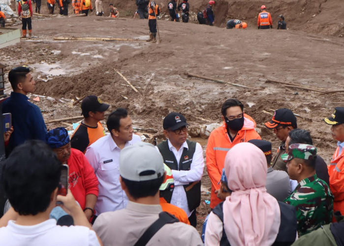 Bencana Longsor Cisarua, Bandung Barat: 11 dari 17 Jenazah Teridentifikasi