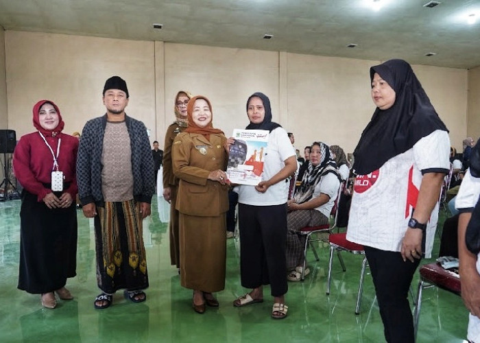710 Buruh Pabrik Rokok di Malang Terima BLT Rp350 Ribuan, Total Bantuan Rp248,5 Juta