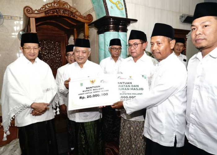 Menag Nasaruddin Umar Jadi Imam Suling di Pagelaran, Gus Qowim Datang untuk Studi Tiru