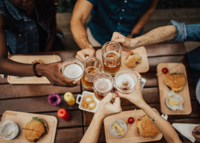 9 Promo Kuliner HUT RI 2025 di Malang Raya: Diskon Spesial Makanan dan Minuman Meriahkan 17 Agustus