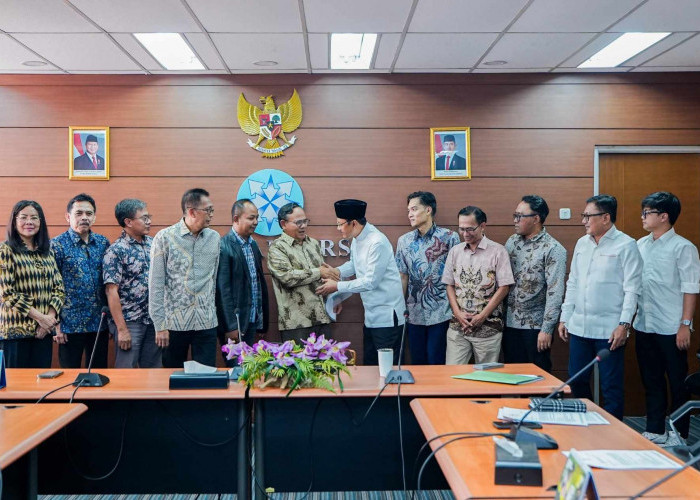 Gus Ipul Adukan Podcast Madilog ke Dewan Pers, Dua Tayangan terkait Muktamar NU Jadi Sorotan