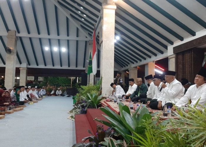 Seribu Lebih Jemaah Hadiri Haul ke-16 Gus Dur di Pendopo Kabupaten Malang