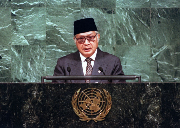 Prabowo Telaah 40 Nama yang Diusulkan Jadi Pahlawan Nasional, Termasuk Soeharto