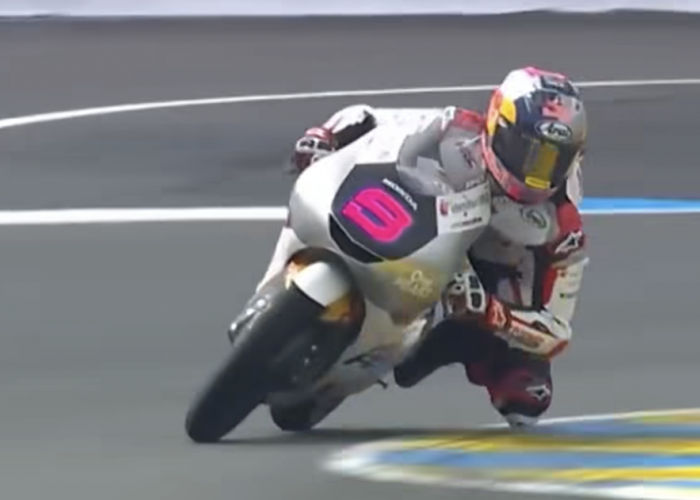 Veda Ega Pratama P4 di Moto3 Prancis 2026, Dipuji Fans Malaysia yang Gusar Performa Hakim Danish Melorot