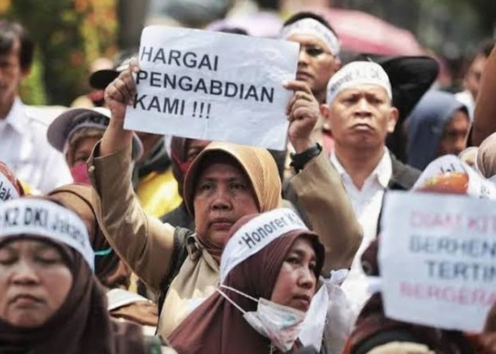 Mendikdasmen Naikkan Insentif Guru Honorer Menjadi Rp400 Ribu per Bulan  