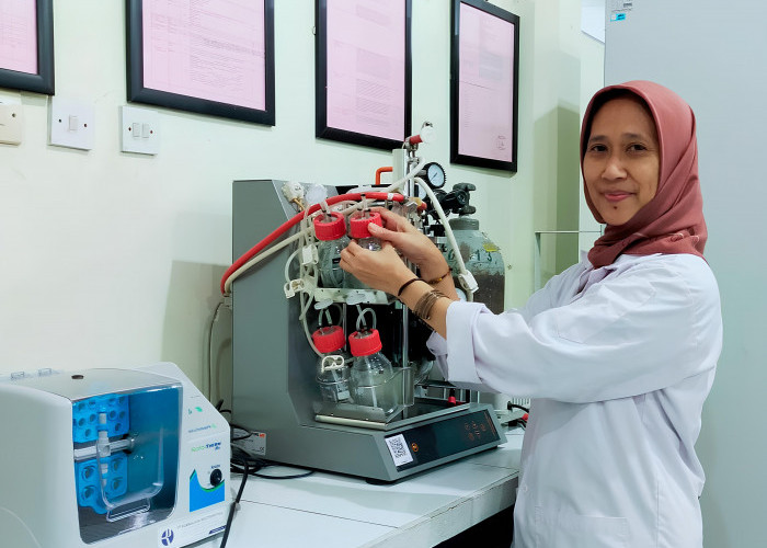 Prof Agustin Krisna UB Raih Grant Perdana NEDO Jepang, Riset Limbah Sawit Jadi Bioetanol Berkelanjutan