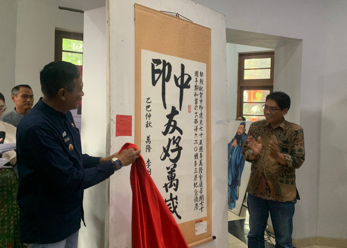 Universitas Negeri Malang Gelar Pameran Seni Tiongkok–Indonesia: Rayakan 75 Tahun Persahabatan Dua Bangsa