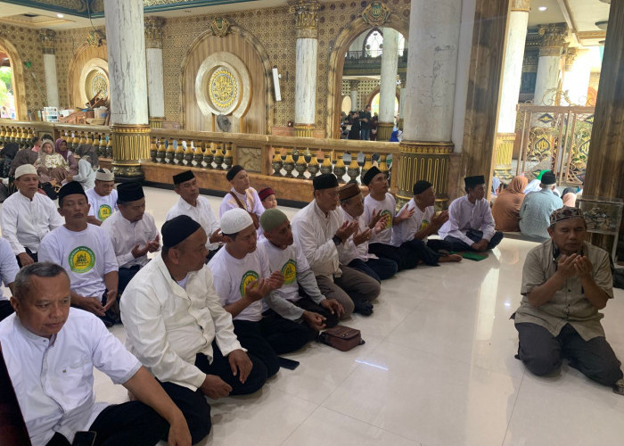 Jelang Ramadan, Jamaah Al Muhajirin 1 Malang Ziarah Wali ke Tiga Makam Ulama Besar Jawa Timur