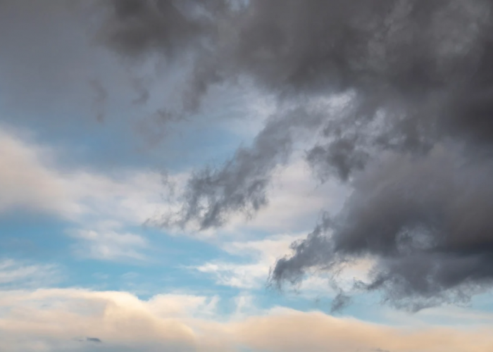 Prakiraan Cuaca 12 Januari: Hujan Lokal Tak Merata di Kota Malang, Dataran Rendah Kabupaten Hujan Siang-Sore  