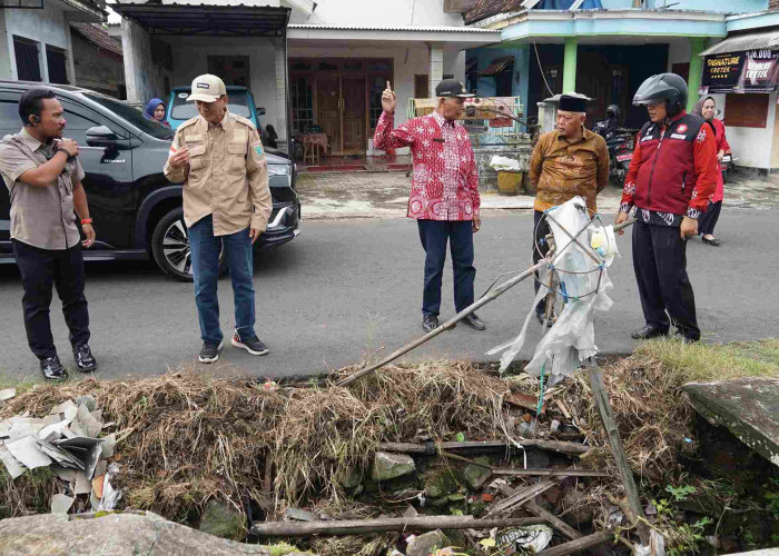 Kunjungi Bululawang, Bupati Malang Tertarik Dorong Pengembangan Wisata Durian 