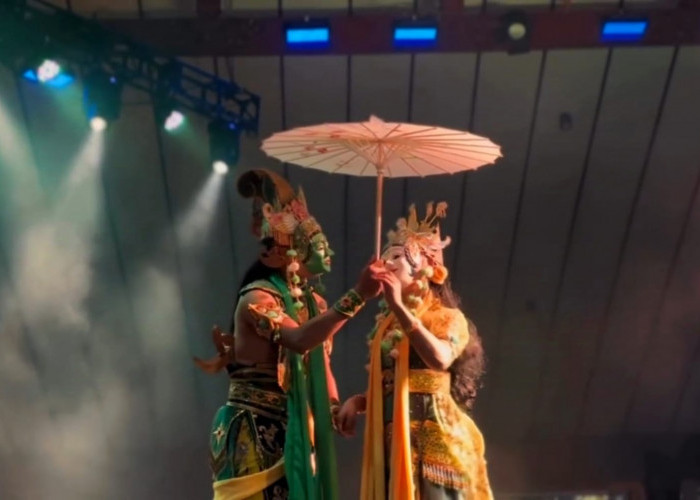 Modern Tanpa Menanggalkan Tradisi: Wayang Topeng Panji Setyakasih Memukau di Malang