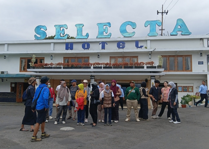Traveling ke Selecta Sambil Mengenal Sejarah