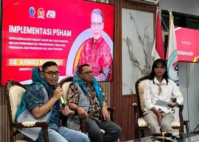 Tim Anggota DPR RI Ahmad Basarah Sosialisasi P5HAM di UIBU Bersama PWI Malang 
