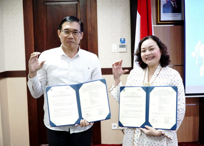 Seniman Muda Singapura Belajar Tari Topeng Malangan di UM