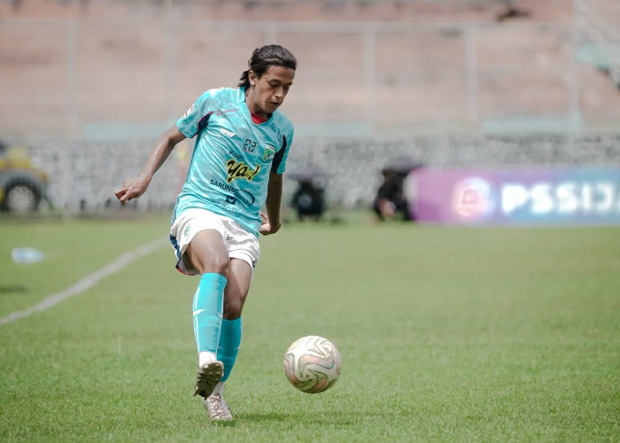 Pertandingan Perdana Persikoba Lawan Mojokerto Putra Seri 0-0