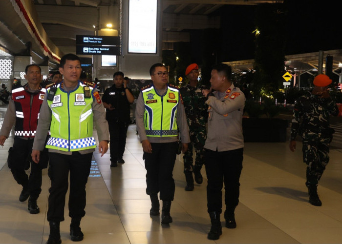 Inovasi Keren Polisi! Layani Antar Jemput Penumpang Bandara Soekarno-Hatta Edisi Libur Nataru