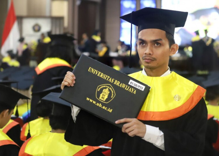 Sempat Terhambat COVID-19, Mahasiswa Difabel Ini Bangkit Berkat Dukungan UB