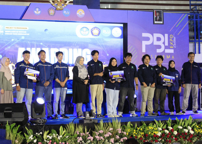 Tim Jalur Langit dari Teknik Elektro Raih Juara Pertama PBL Expo Polinema 2025