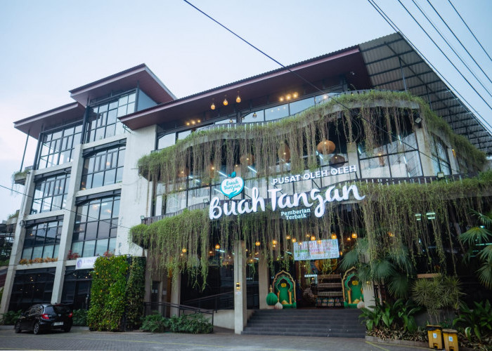 6 Pusat Oleh-Oleh Lengkap di Kota Batu, Ada yang Punya View Sawah dan Restoran