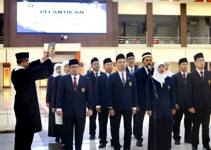 Rektor UB Lantik 12 Dekan Baru, Ingatkan untuk Tingkatkan Budaya Akademik