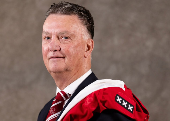 Van Gaal Akan Jumpa Pers, Isyarat Latih Timnas Indonesia? Pernah Ditawari 12 Tahun lalu