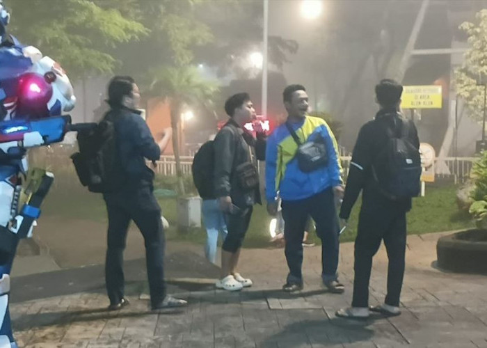 Berkabut sejak Pukul 14.00 hingga Malam, Suasana Kota Batu Kembali seperti 25 Tahun Lalu