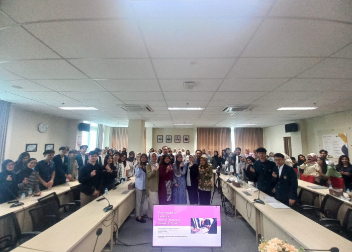 Pakar Akuntansi Universiti Malaya Berbagi Wawasan Riset dan Perpajakan di Fakultas Vokasi UB