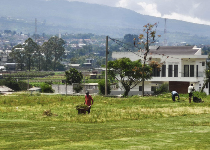 Renovasi Selesai, Lapangan Desa Sumberejo, Kota Batu Diresmikan Bulan Depan