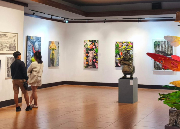 Pameran Seni di Kota Batu Hadirkan Deretan Karya Seniman Lokal, Patung Semar Curi Perhatian