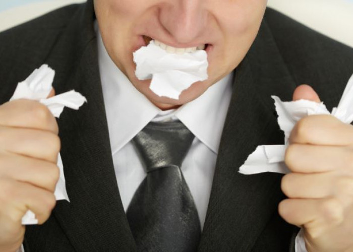 Kenali Pica, Gejala Gangguan Makan Dengan Mengonsumsi Benda Tidak Wajar