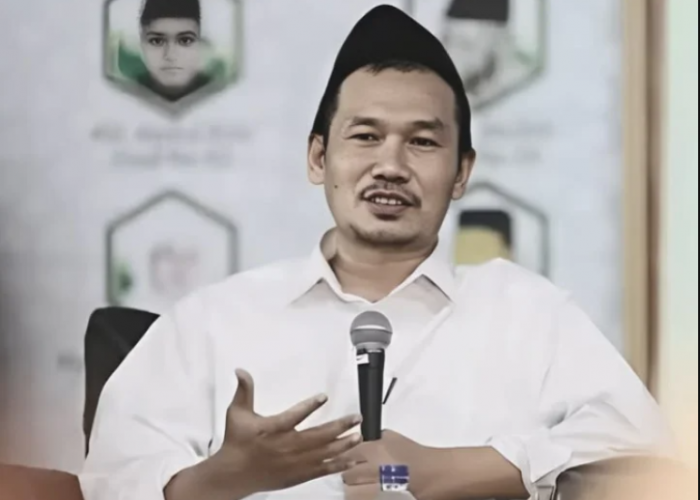 Rahasia Langit: Gus Baha Ungkap 3 Jenis Sedekah yang Langsung Dibayar Kontan oleh Allah Swt