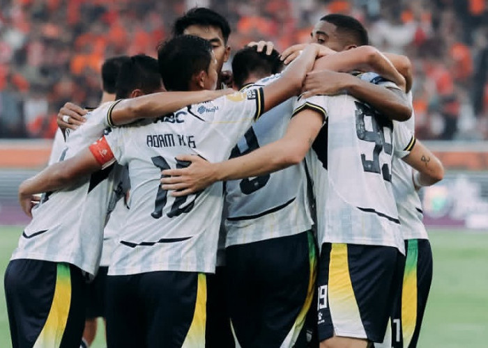 Kalah dari Persija Bisa Jadi Berkah untuk Persib, Ada PR Besar yang Harus Dibenahi